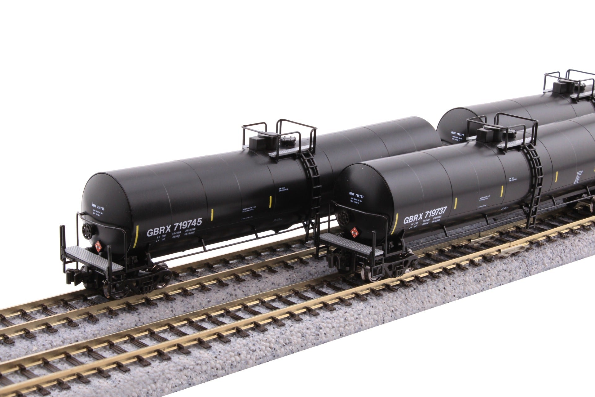 Kato N Scale Greenbrier 30,500 Gallon DOT-117 Tank Car 8-Car Set A GBRX - KAT1064801 | Fusion Scale Hobbies